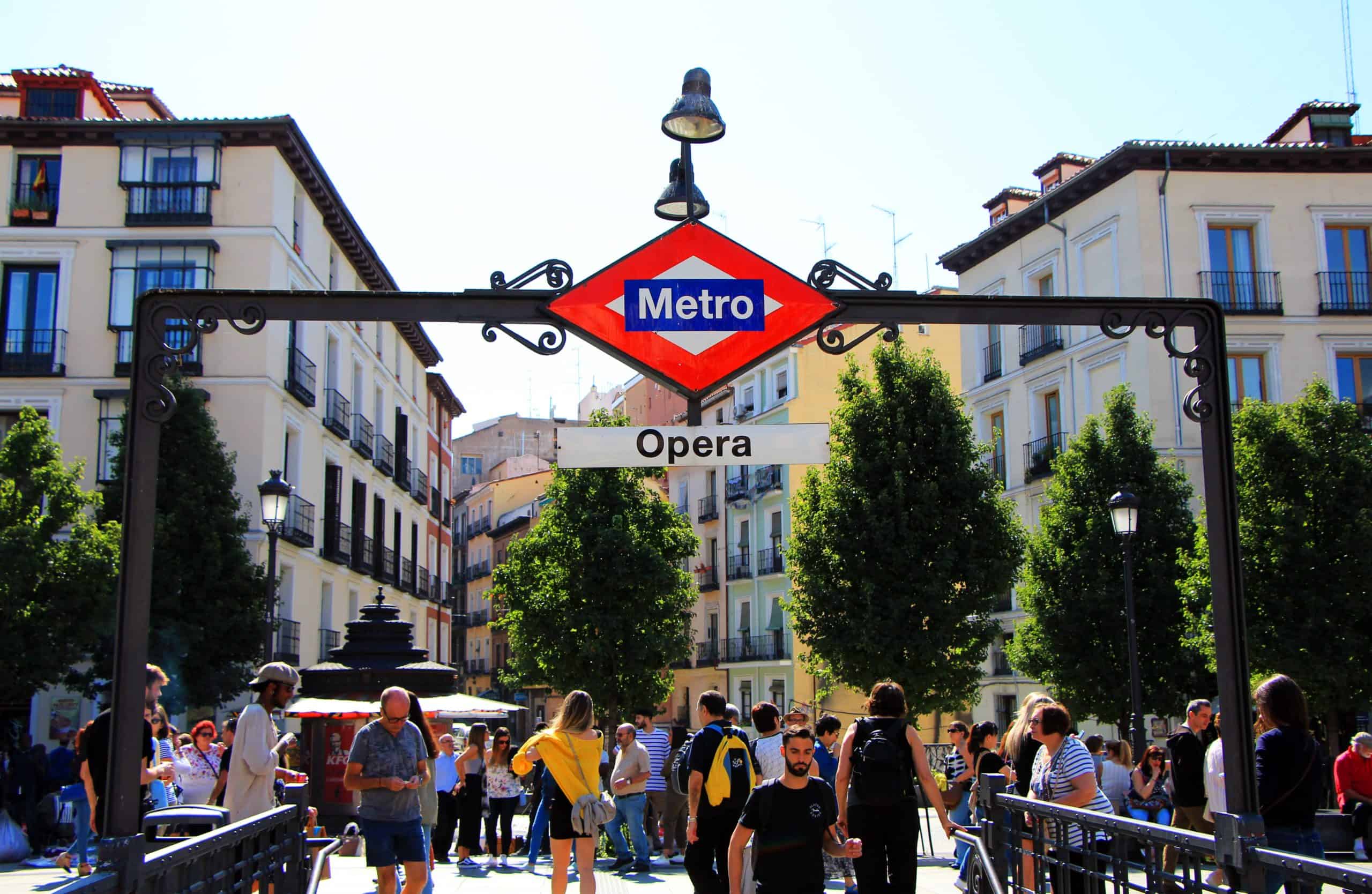 Madrid and many software developers on the streets, enjoying a sunny day